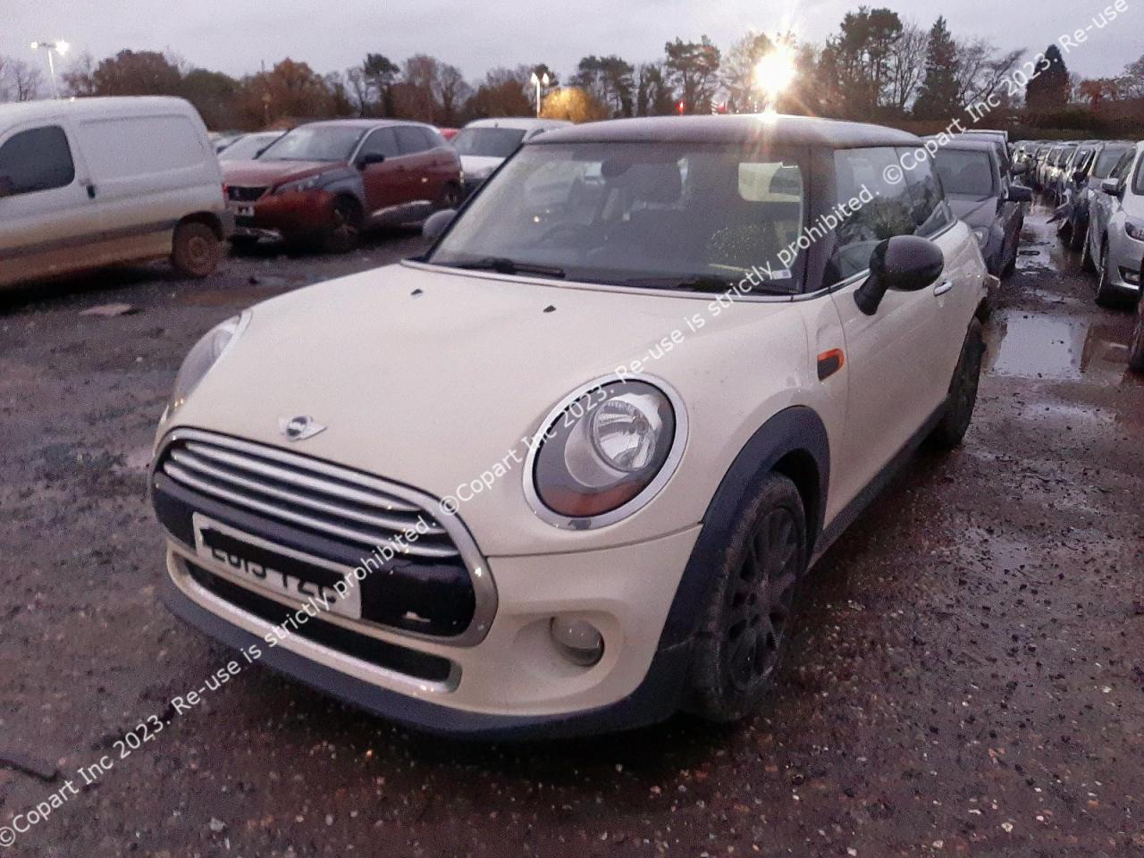 MINI COOPER D 2015. Lot# 76818253. VIN WMWXN320403A70923. Photo 1